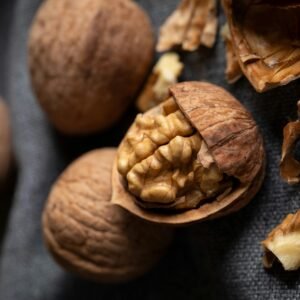 Walnut Kernels (Akhrot Giri – Halves) -1 KG